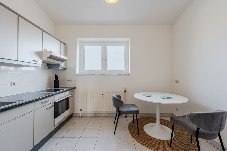 Möblierte Wohnung, Küche mit Essbereich in Berlin Treptow-Köpenick