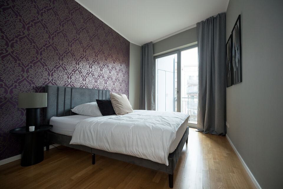 Apartment, bedroom 1 with balcony access in Berlin Mitte