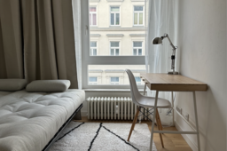 Furnished apartment in Berlin, Mitte – Bedroom 1