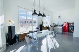 Möblierte Wohnung in Berlin, Friedrichshain – Essbereich & Küche
