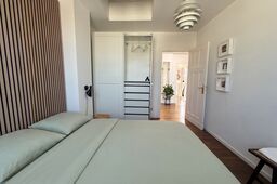 Furnished apartment, bedroom with built-in wardrobe in Berlin Prenzlauer Berg