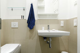 Furnished apartment in Berlin, Mitte – Bathroom 1