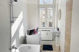 Furnished apartment in Leipzig, Connewitz – Bathroom
