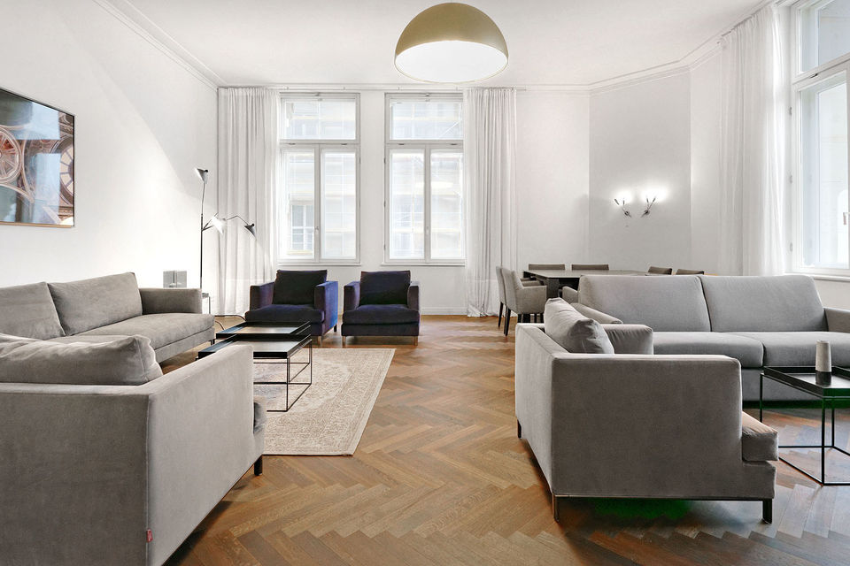 Furnished apartment, living room with herringbone parquet in Berlin Mitte