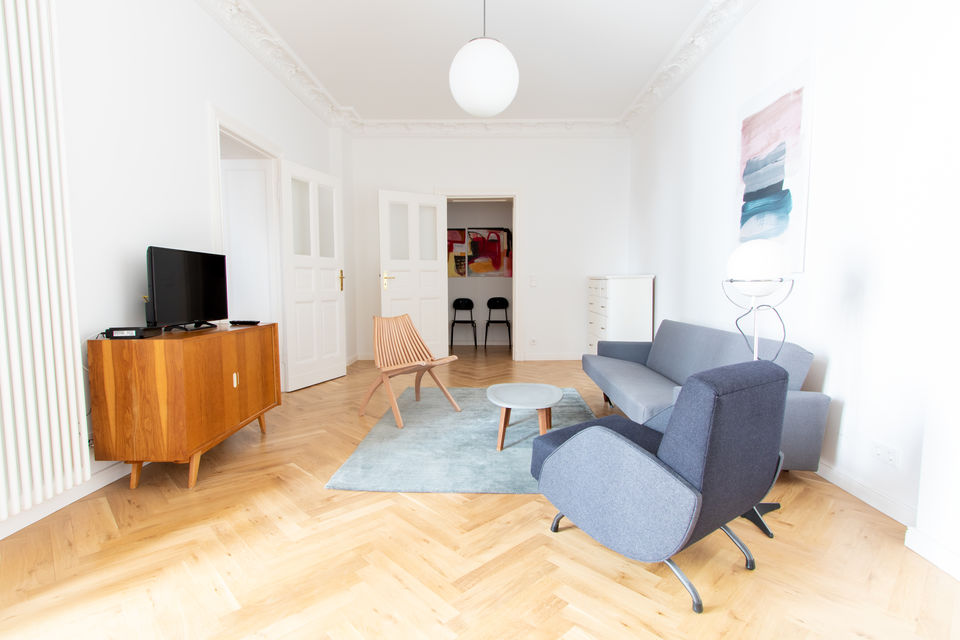Furnished apartment, living room with herringbone parquet in Berlin Mitte