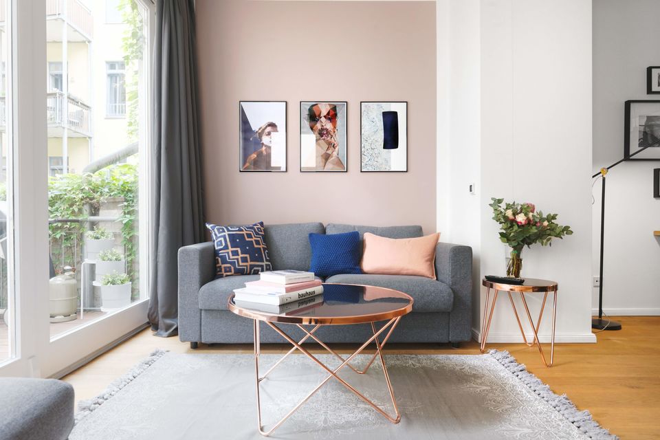 Furnished apartment, living room with balcony access in Berlin Mitte