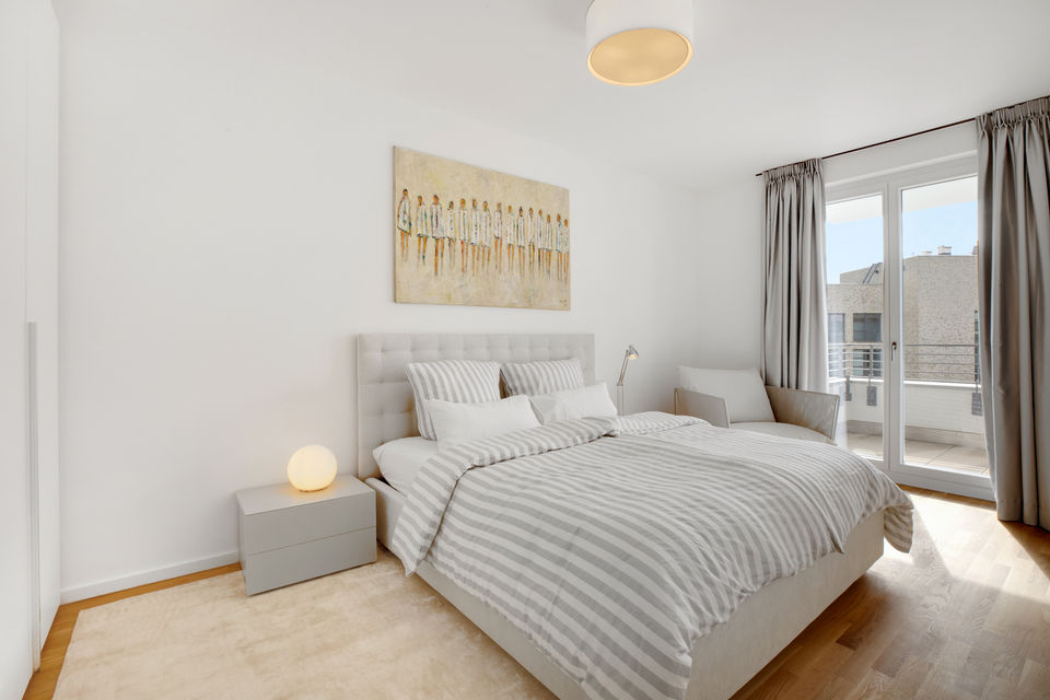 Furnished apartment, bedroom 1 with balcony access in Berlin Wilmersdorf