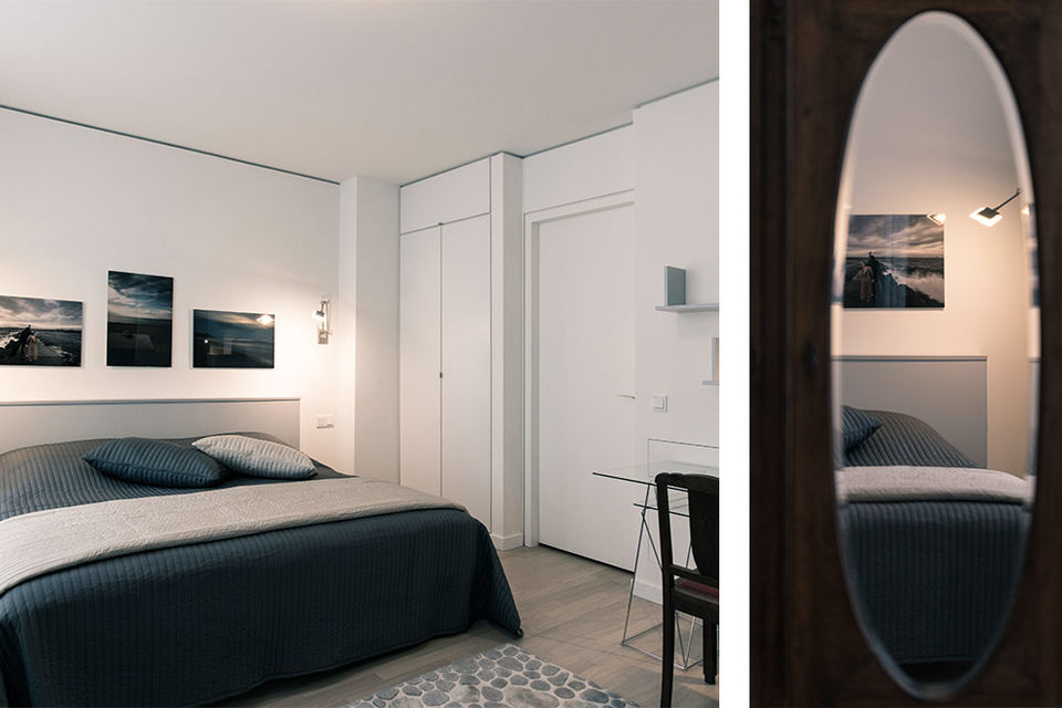 Furnished apartment, bedroom with mirror view in Berlin Mitte