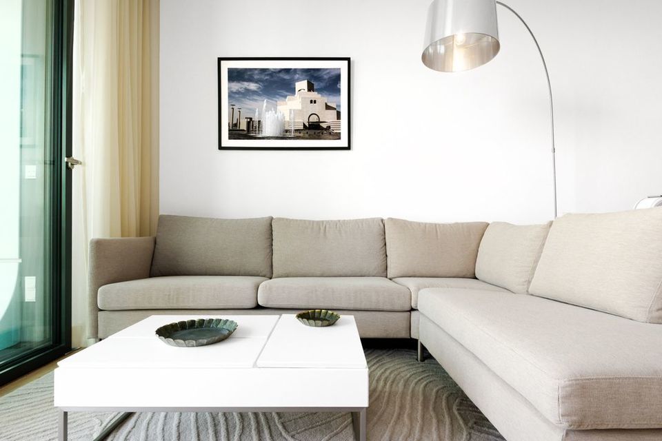 Furnished apartment, living room with corner sofa in Frankfurt Innenstadt