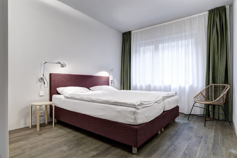 Furnished apartment, bedroom with double bed in Berlin Friedrichshain