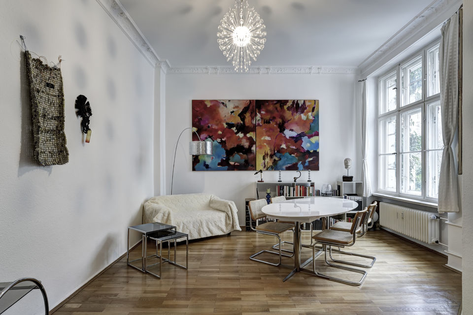 Furnished apartment, living room with original artwork in Berlin Schöneberg