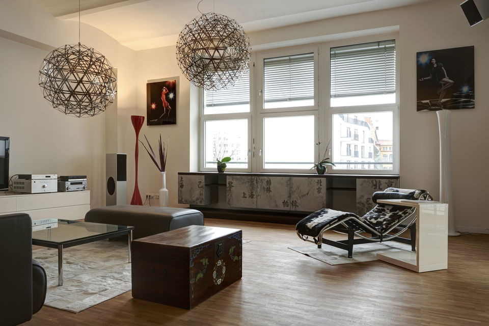 Furnished apartment, living room with designer pendant lights in Berlin Mitte