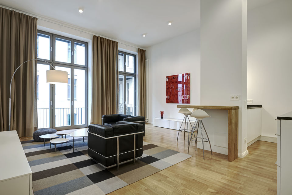 Furnished apartment, living room with balcony access in Berlin Mitte