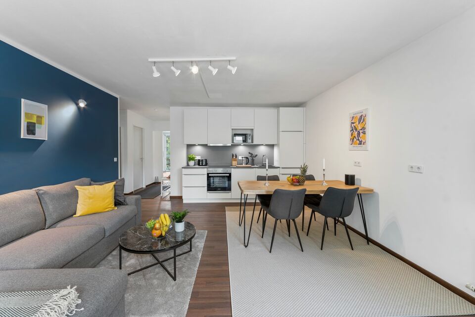 Furnished apartment, living room with open kitchen in Berlin Reinickendorf