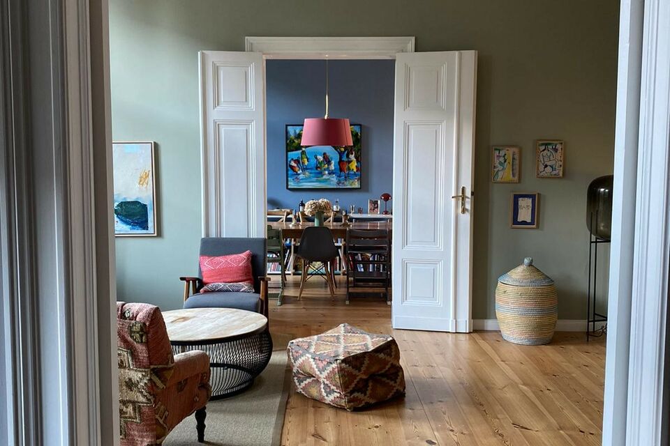Apartment, living room with open passage to dining area in Berlin Prenzlauer Berg