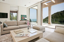 House for sale in Mallorca, Son Vida – Living Room
