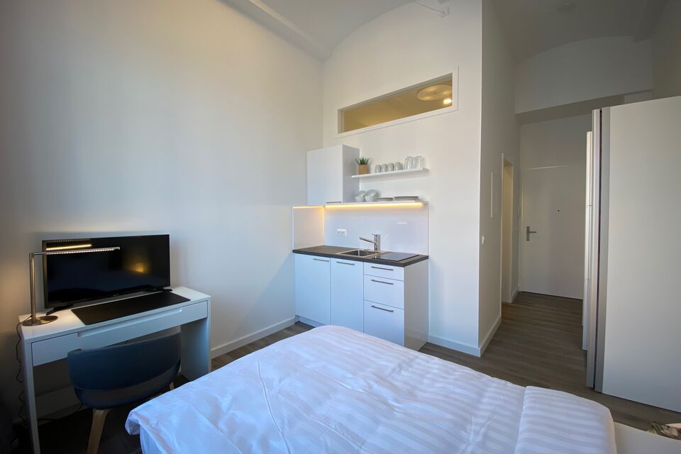 Serviced apartment, bedroom with kitchenette in Berlin Mitte