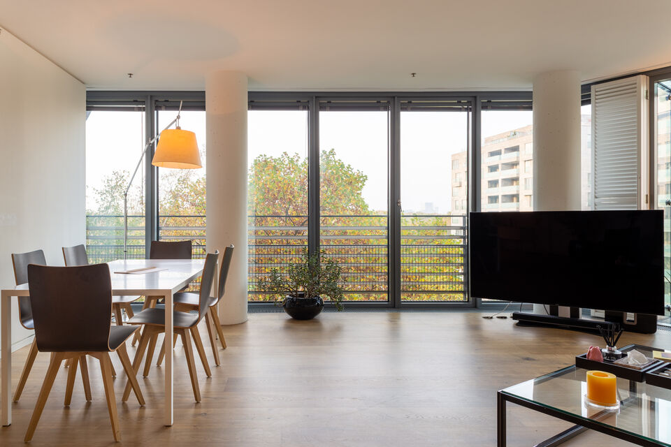 Furnished apartment, living room with balcony view in Berlin Mitte