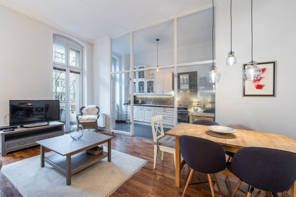 Furnished apartment, living room with open kitchen in Berlin Mitte