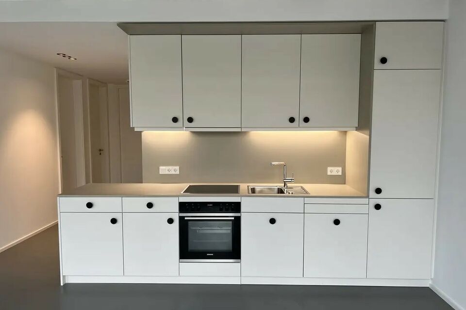 Apartment, kitchen with modern fitted kitchen in Berlin Wilmersdorf