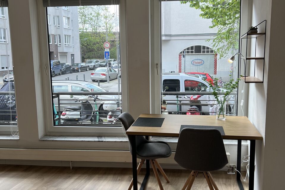 Furnished apartment, living room with street view in Berlin Schöneberg