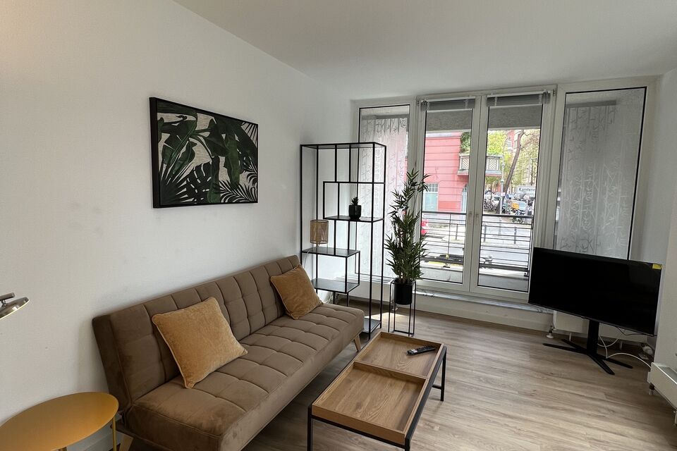 Furnished apartment, living room with balcony access in Berlin Schöneberg
