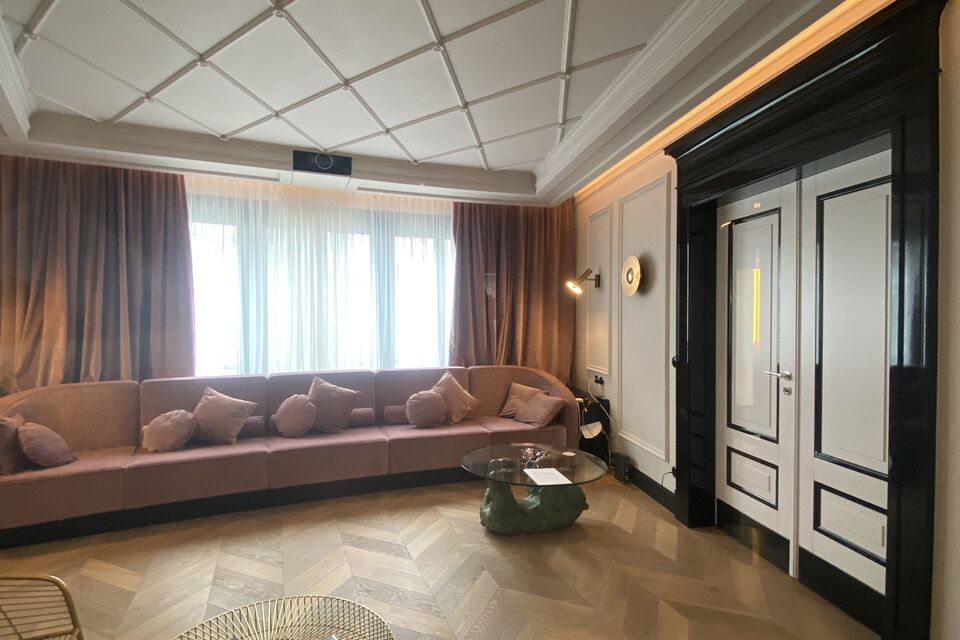 Furnished apartment, living room with designer sofa in Berlin Mitte