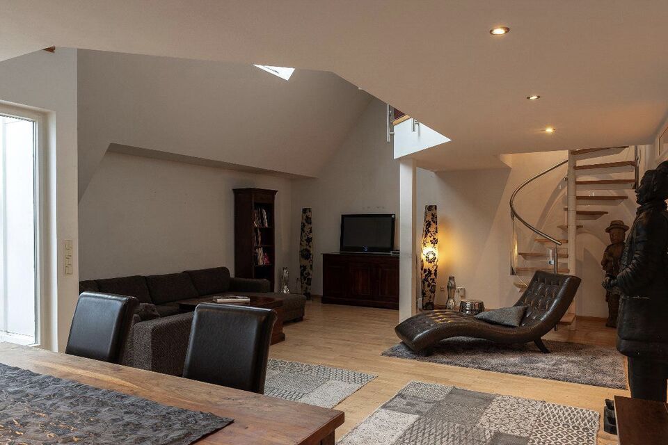 Furnished apartment, living room with skylights in Berlin Charlottenburg