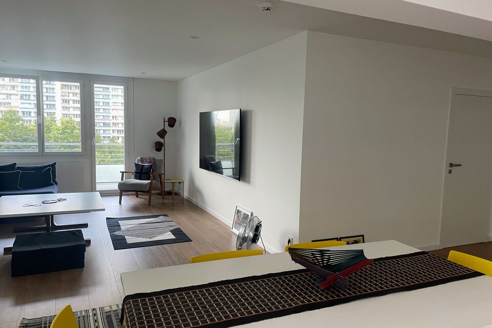 Furnished apartment, living room with balcony access in Berlin Mitte