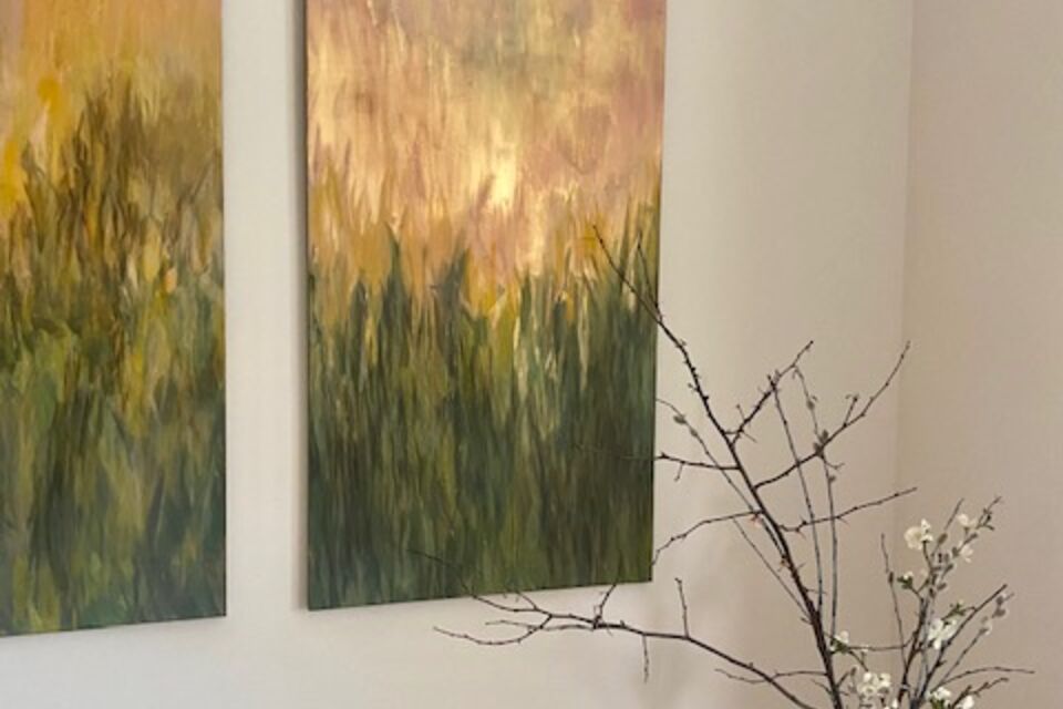 Furnished apartment, living room with artwork in Berlin Prenzlauer Berg