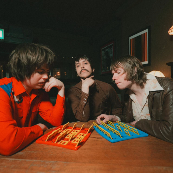 YAANG – No Pressure or Airport Bar Fights, just one of the most exciting bands to come from the North West