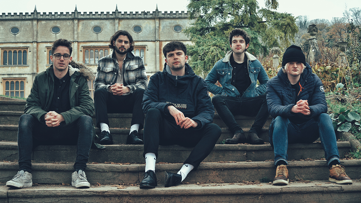 Track Of The Day: Glass Violet – Hourglass