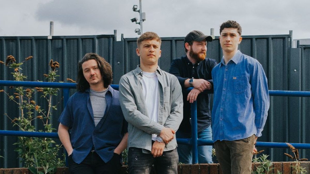 Track Of The Day: MCRAE – How To Start A Fire