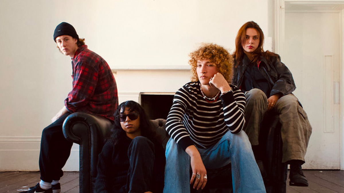 Single Review: WhoBodyHow – Weatherman
