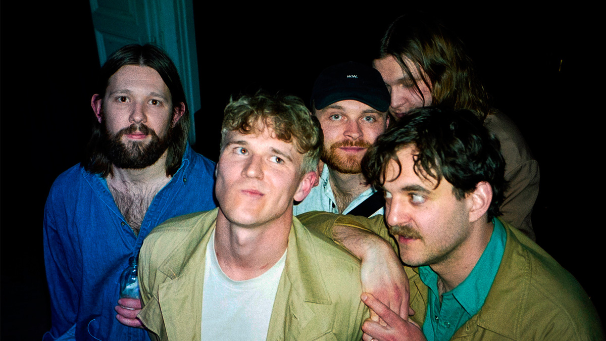 Single Review: Two Year Vacation – High Hopes, Low Expectations 