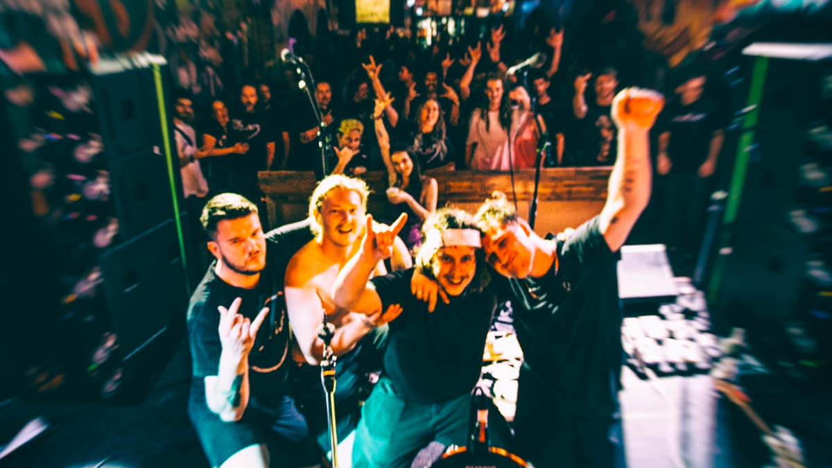 Single Review: The Splints – I Just Wanna Know 