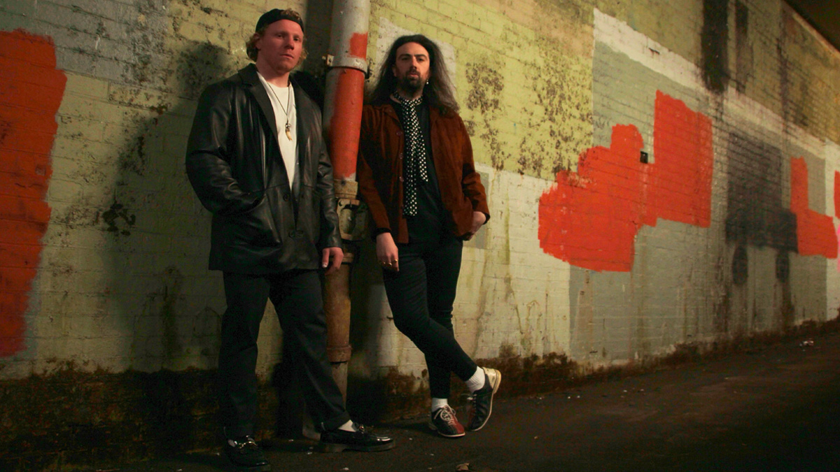 Single Review: 3FIVE3 – Love Like A Grain Of Sand 