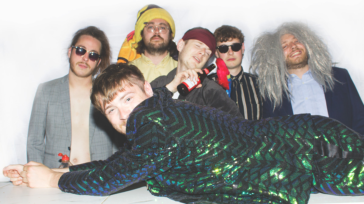 EP Review: Pretty Terry – Golden Age of TV