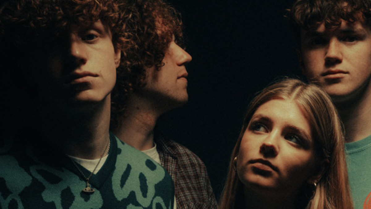 Single Review: The Kites – Drunk In Japan