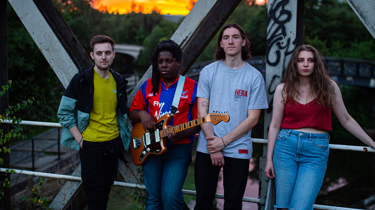 Single Review: Jack Hyphen – Happiness