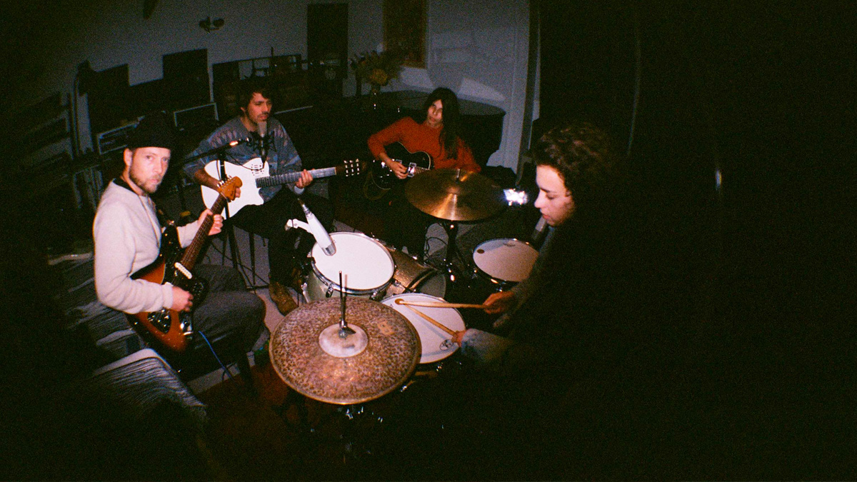 Single Review: Astral Bakers – Beautiful Everything