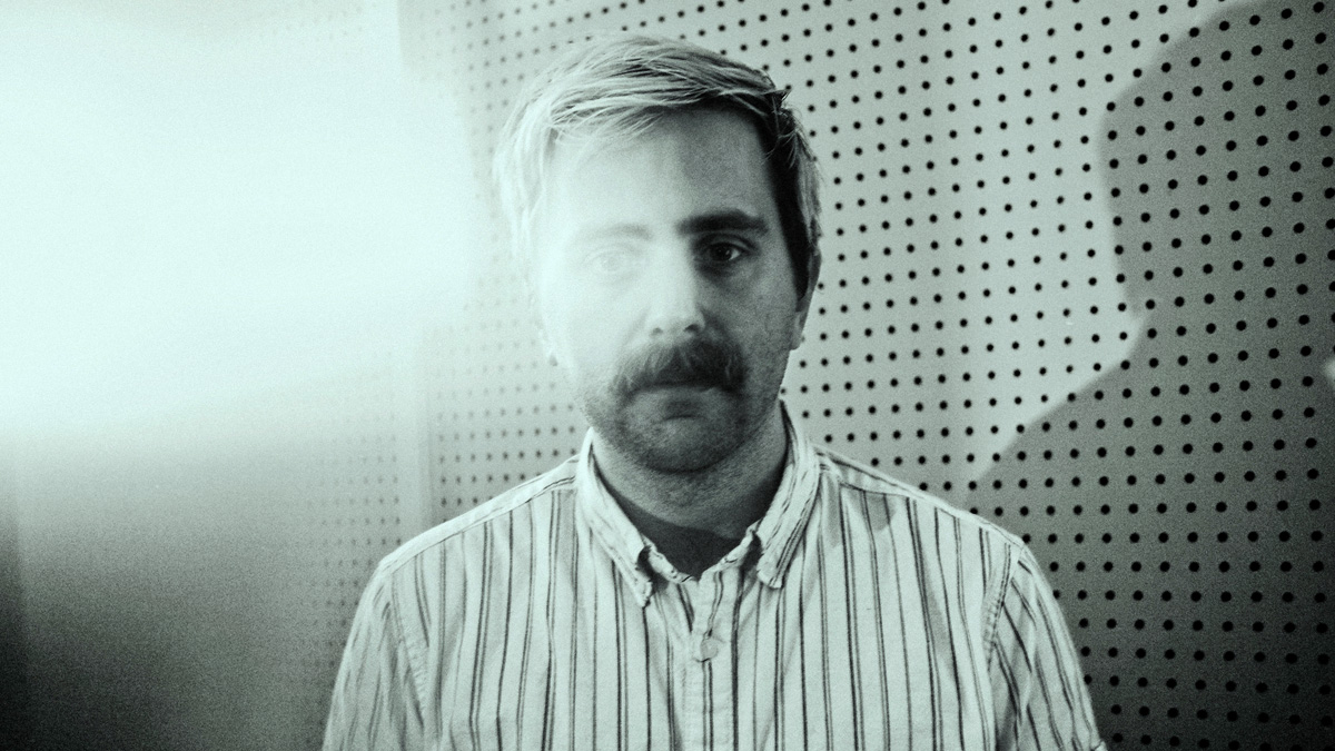 Album Review: Erik Kase Romero – how to be still & still be here