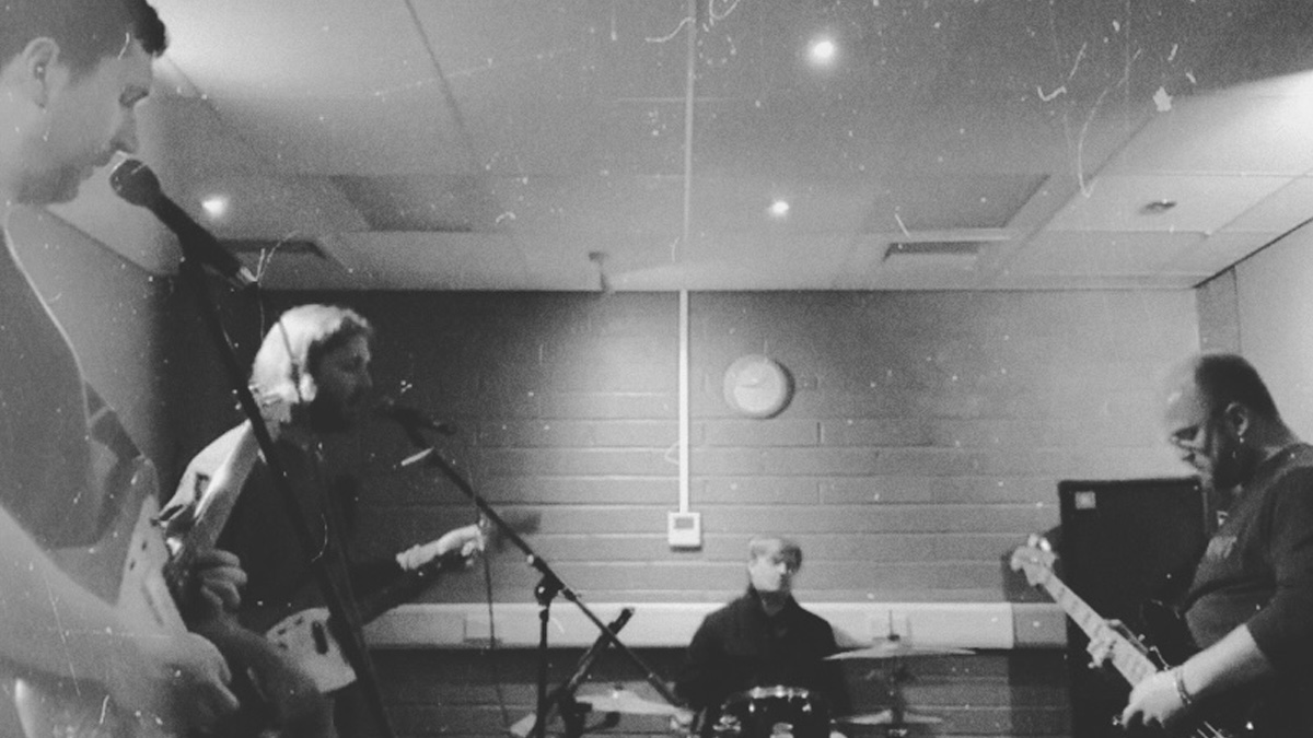 Single Review: Learn To Surf – Passing By