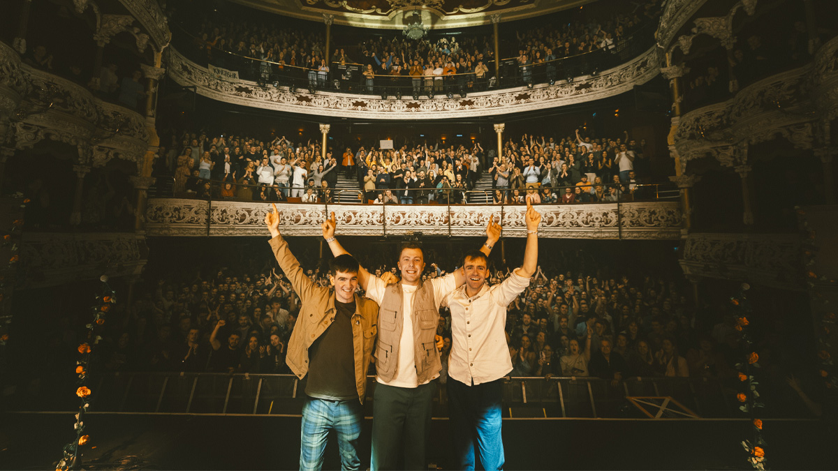 Album Review: Kingfishr – Live From Dublin