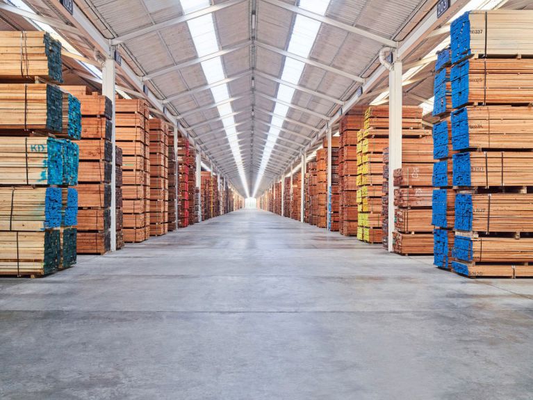 Vandecasteele Houtimport Sep 2017 0480 Dak Lichter Etiket Weg Large