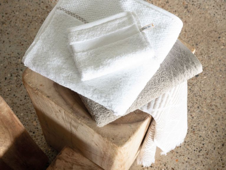 Clarysse Rp 6975 R 0600 Uj 6981 P 0600 Us 6978 R 0700 Uj 6981 P 2700 7 1806 Love Home Dag2 125