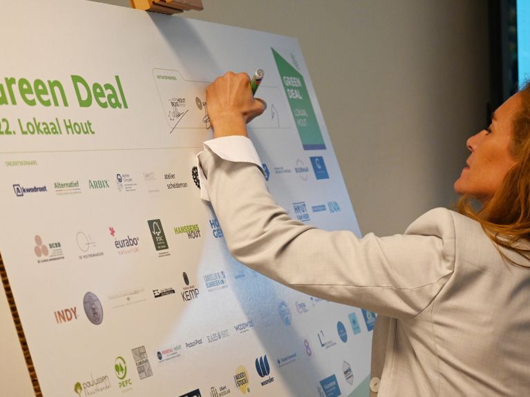 Green deal lokaal hout 024 DEF