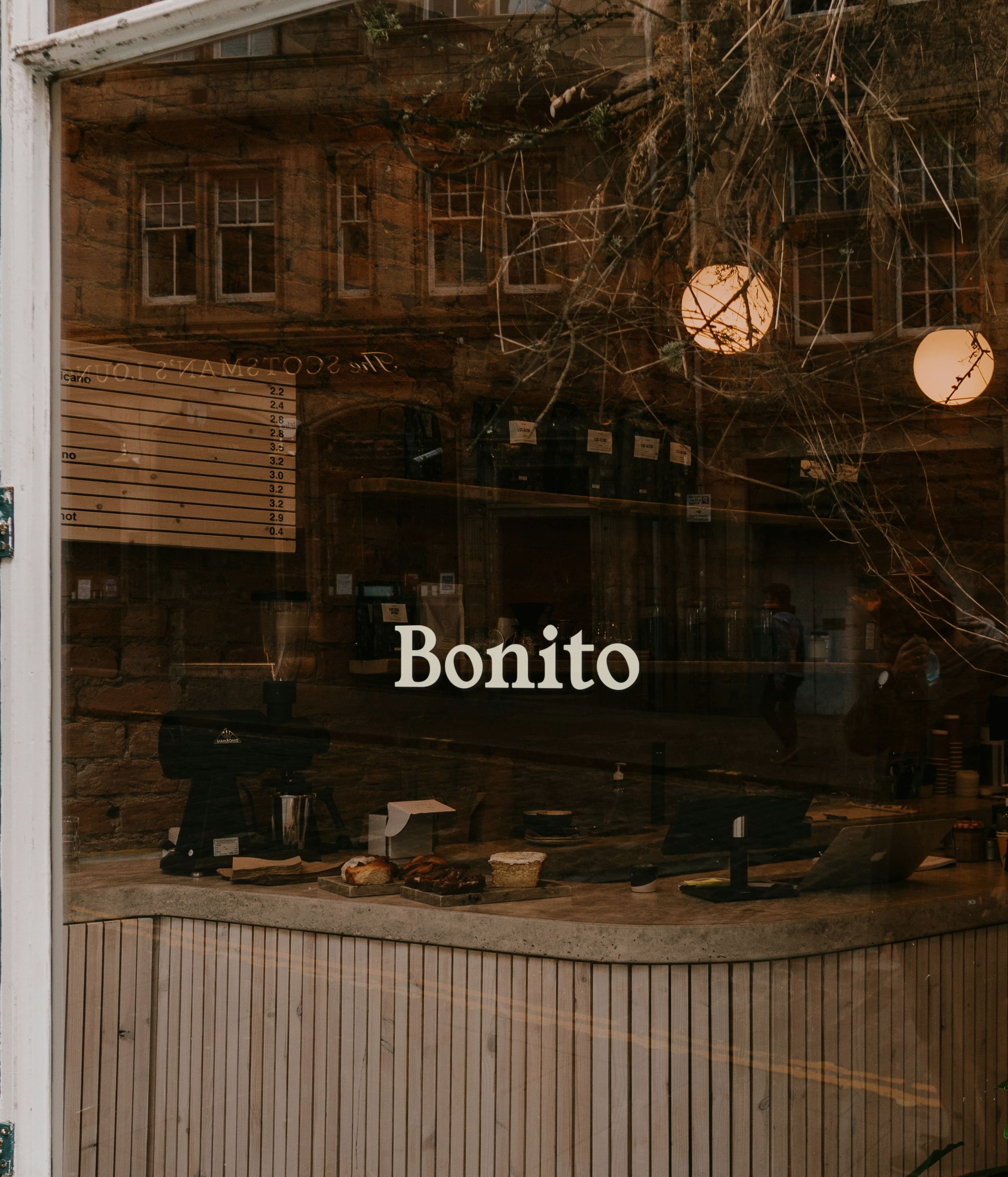 Tarjoilija - Ravintola Bonito, Helsinki