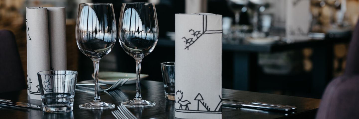 A´la carte tarjoilija, Lapland Hotels Olos, Olostunturi
