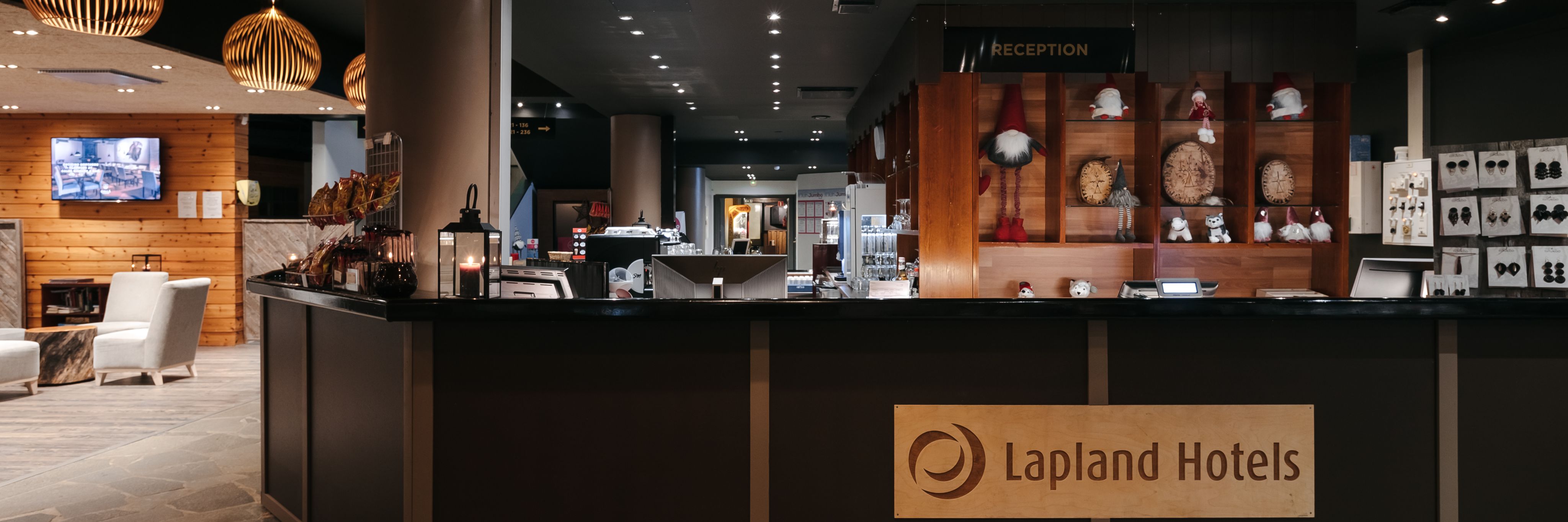 Yötarjoilija, Lapland Hotels Ylläskaltio, Ylläs